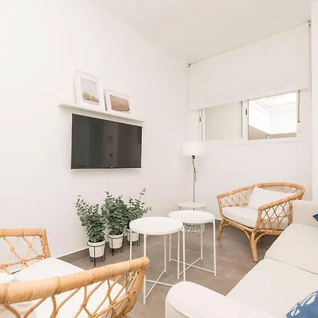 Urban Palace (adults Only) Apartment